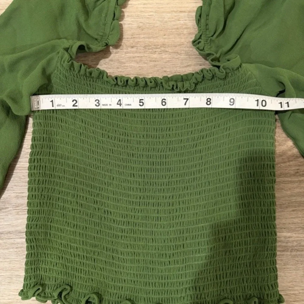 Reformation Pinto‎ Smocked Top Womens XS Green Moss Fitted Crop Blouse